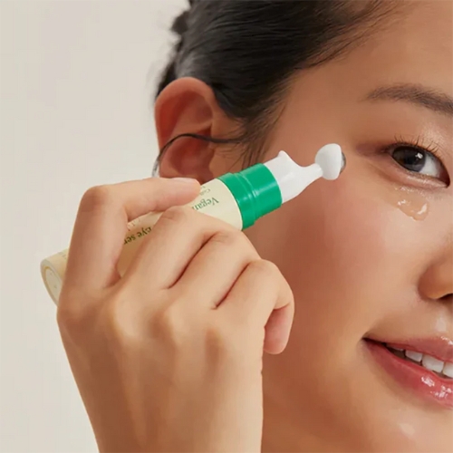 AXIS-Y Vegan Collagen Eye Serum Sfeerfoto 2