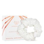 CRYSTALLOVE - Silk Scrunchie Ivory