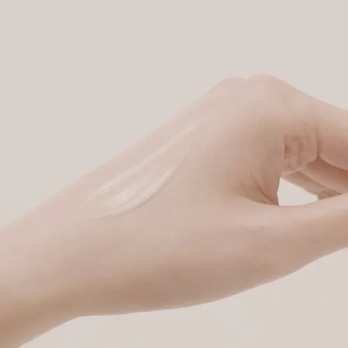 Haruharu WONDER – Black Rice Hyaluronic Anti-wrinkle Serum