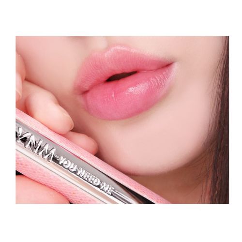 YNM Candy Honey Lip Balm Light Pink-Sfeerfoto 2