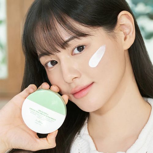 Dr Althea Green Tea Fresh Sunscreen-Sfeerfoto 2