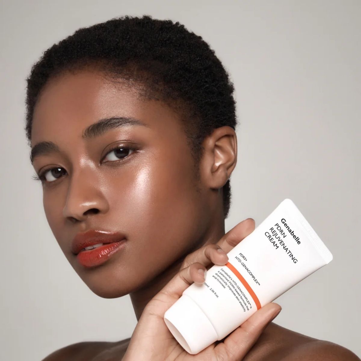 Genabelle PDRN Rejuvenating Cream-Sfeerfoto 2